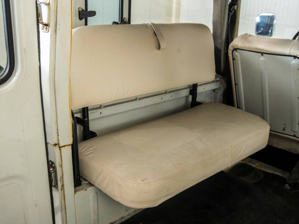 Image 42/50 of Toyota Land Cruiser BJ 43 (1977)