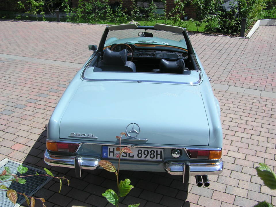 Image 3/12 of Mercedes-Benz 280 SL (1970)