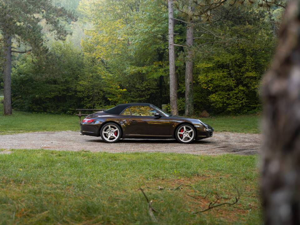 Bild 4/14 von Porsche 911 Carrera S (2007)