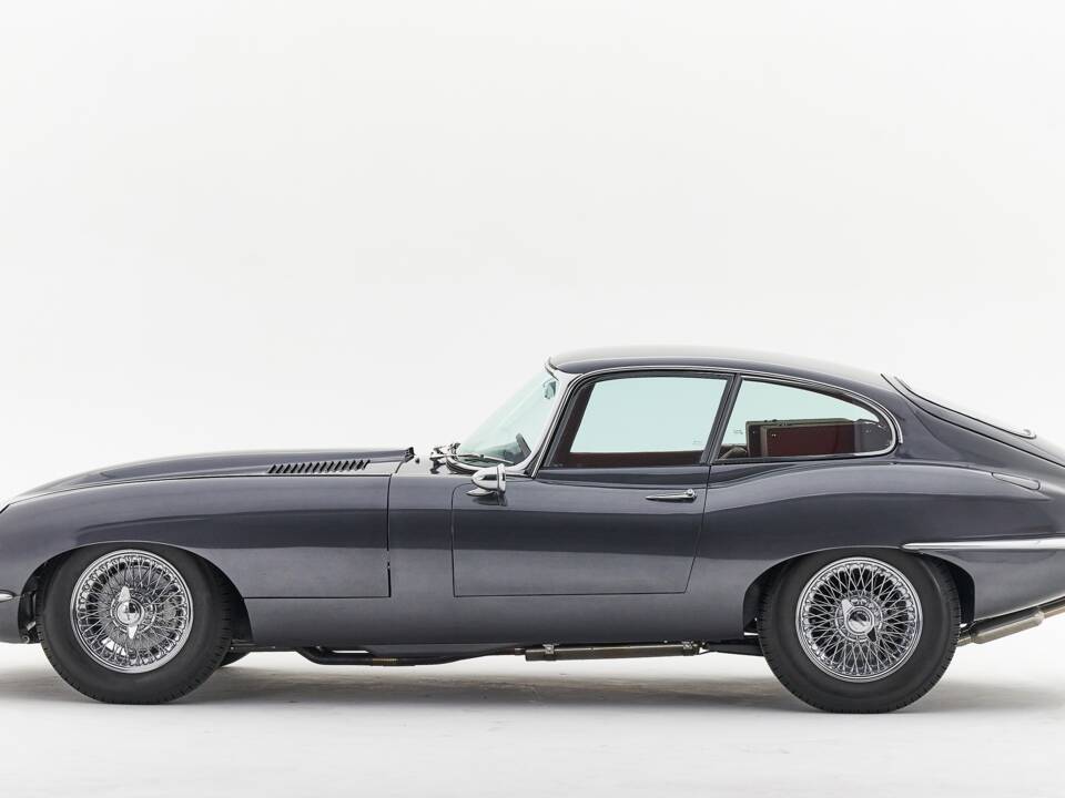 Bild 24/99 von Jaguar E-Type 4.2 (1966)