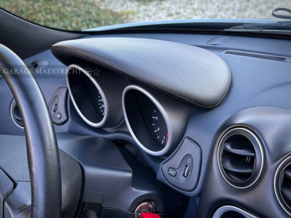 Bild 75/98 von Alfa Romeo Spider 2.0 Twin Spark (1999)