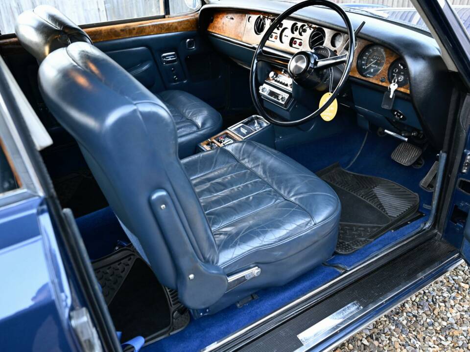 Bild 23/50 von Rolls-Royce Silver Shadow I (1970)