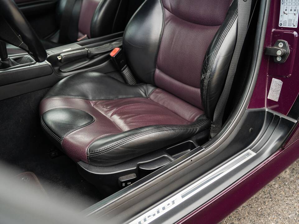 Image 18/36 of BMW Z3 1.9 (1998)