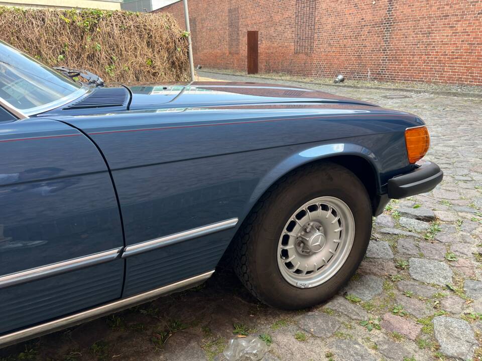 Afbeelding 16/146 van Mercedes-Benz 380 SL (1982)