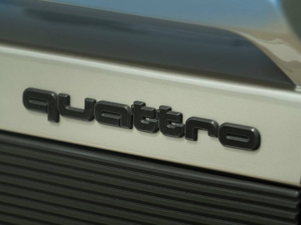 Immagine 32/50 di Audi quattro (1985)