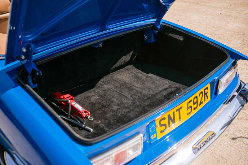 Image 41/49 de Triumph Stag (1977)