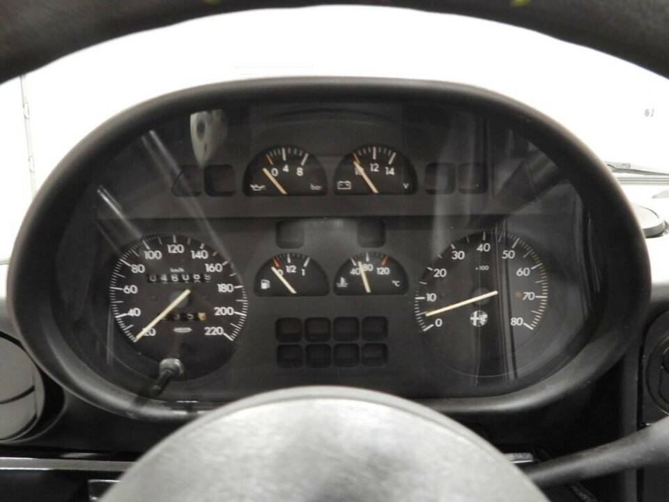 Image 7/15 of Alfa Romeo 1.6 Spider (1989)