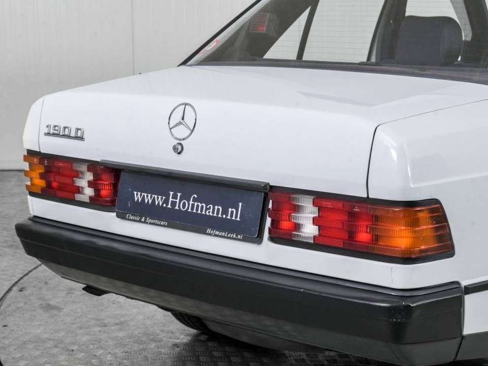 Imagen 25/50 de Mercedes-Benz 190 D (1986)