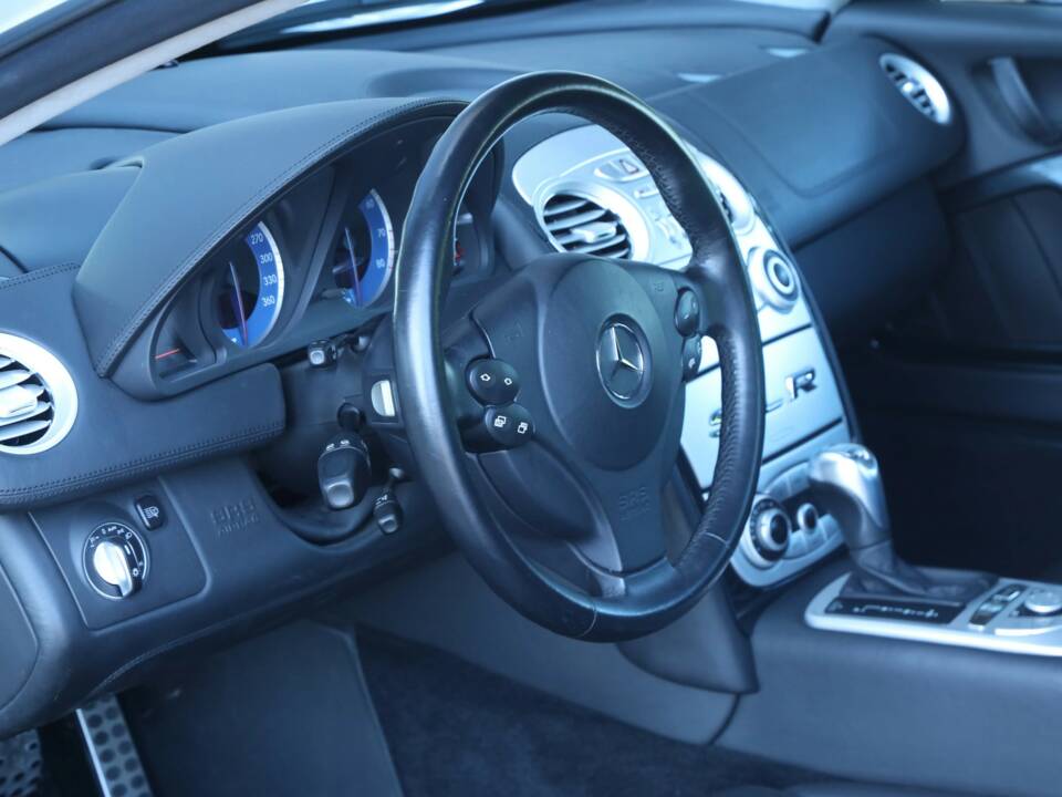 Bild 35/50 von Mercedes-Benz SLR McLaren (2006)