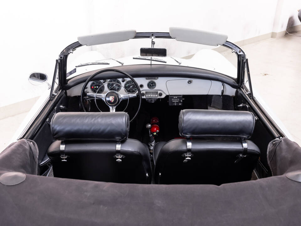 Image 25/35 of Porsche 356 B 1600 Super (1960)