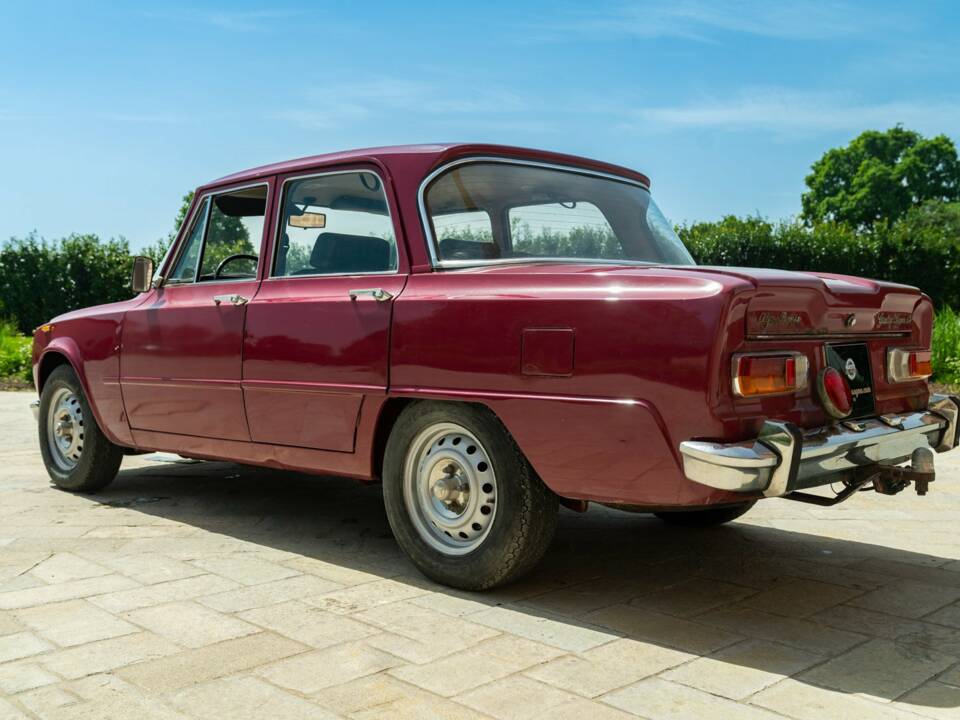 Afbeelding 7/42 van Alfa Romeo Giulia 1300 Super (1973)