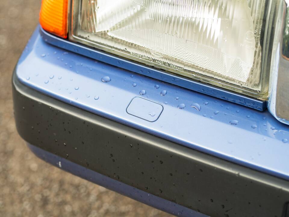 Immagine 28/50 di Volvo 440 Turbo (1992)