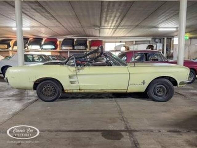 Image 2/9 of Ford Mustang 289 (1967)