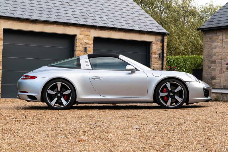 Bild 9/50 von Porsche 911 Targa 4S (2016)