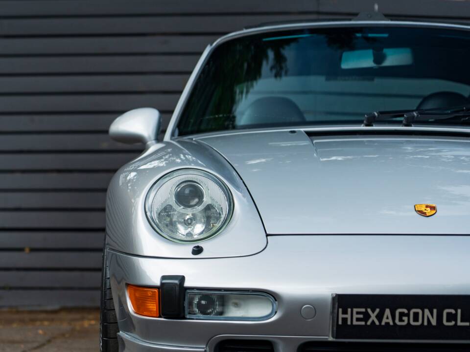 Bild 21/58 von Porsche 911 Carrera 4S (1996)