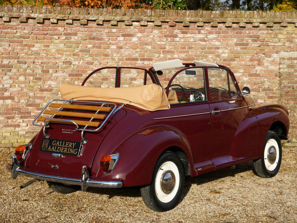 Image 25/50 de Morris Minor 1000 (1969)