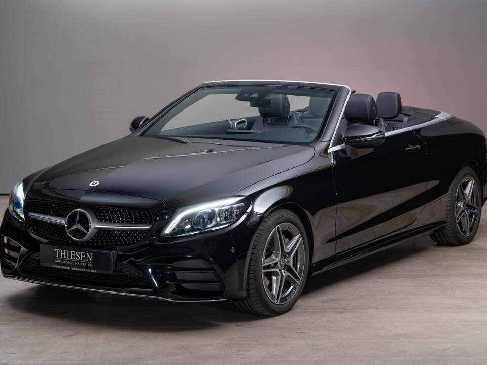 Bild 1/41 von Mercedes-Benz C 300 (2023)