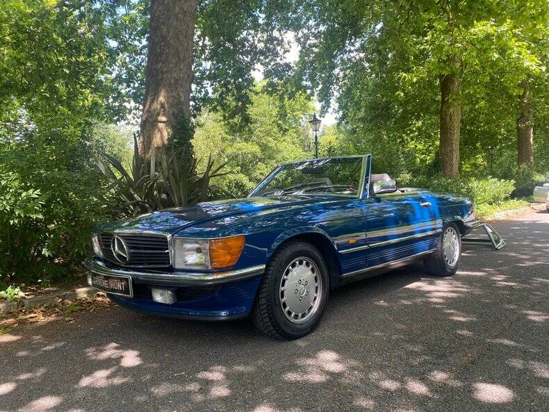 Image 2/50 of Mercedes-Benz 300 SL (1988)