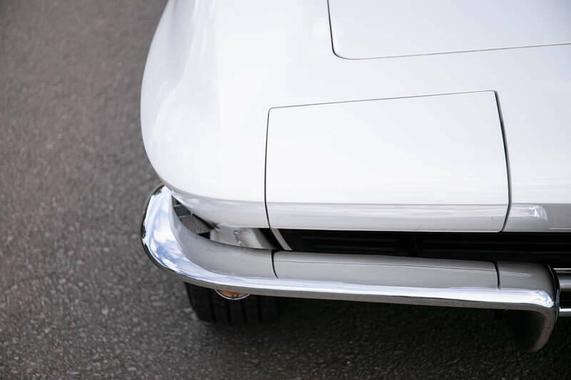 Image 49/50 of Chevrolet Corvette Sting Ray Convertible (1965)