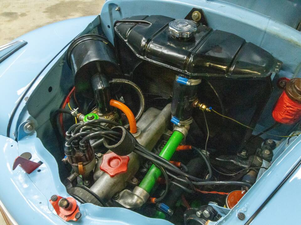 Image 4/50 of FIAT 500 C Topolino (1949)