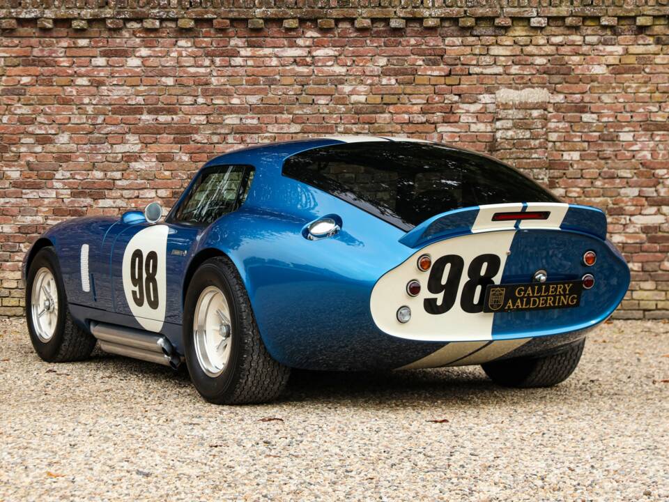 Afbeelding 2/50 van Shelby Daytona Cobra Coupe (1964)