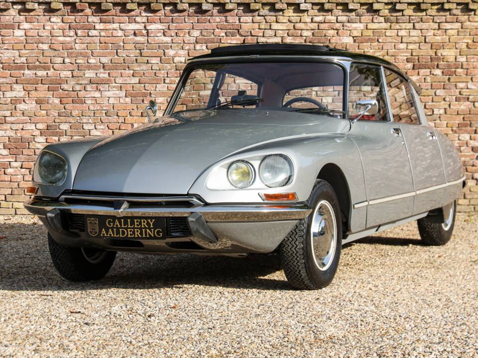 Bild 11/50 von Citroën DS 20 (1974)