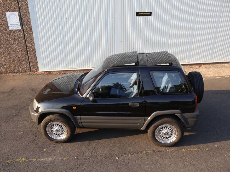 Image 11/55 de Toyota RAV4 (1995)