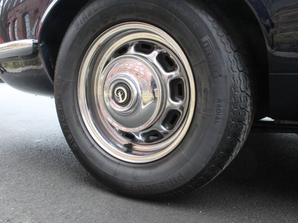 Bild 18/27 von Daimler Double Six Avon-Stevens (1978)