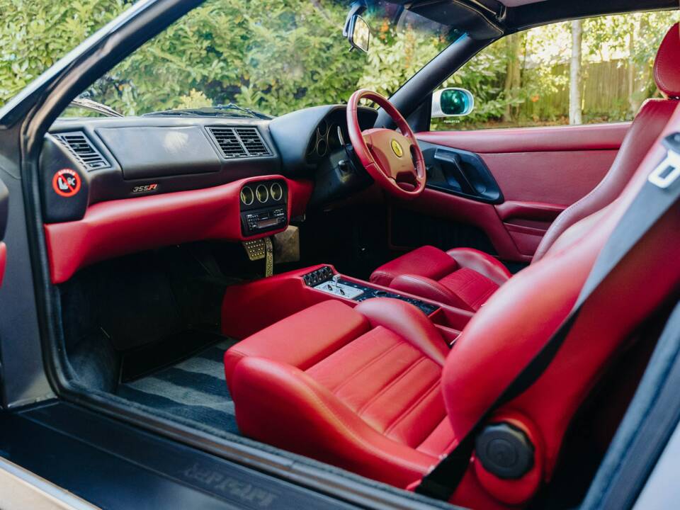 Bild 4/50 von Ferrari F 355 GTS (1998)