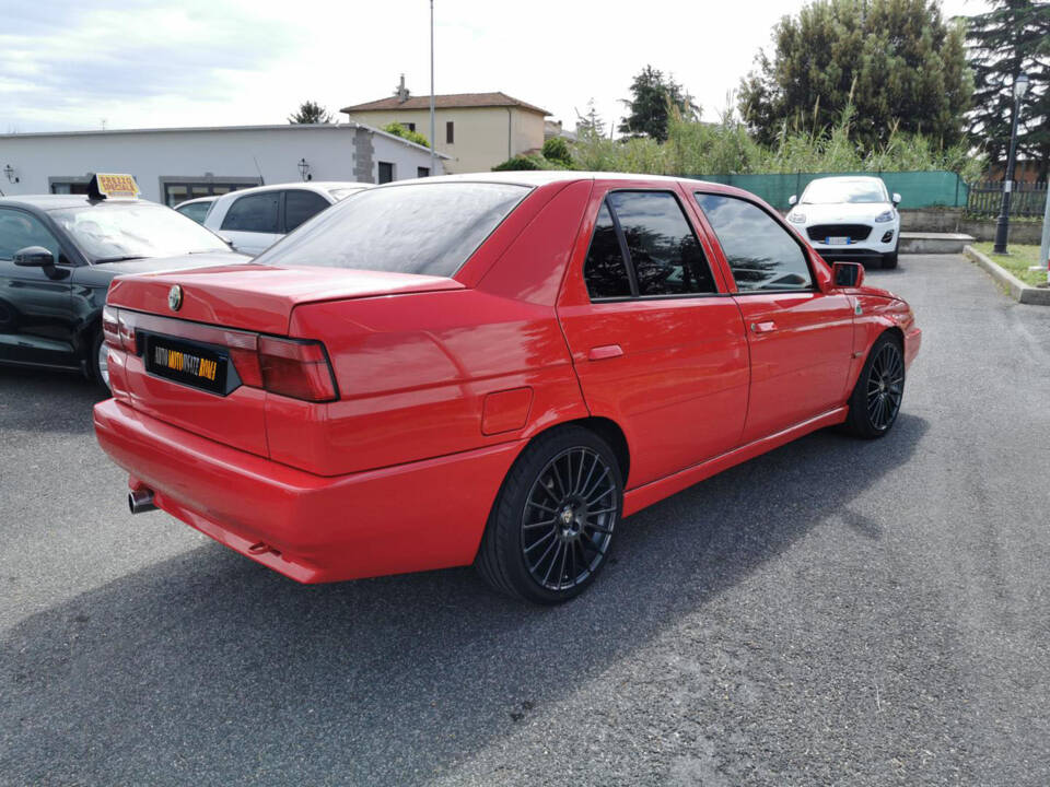 Immagine 2/55 di Alfa Romeo 155 Twin Spark 2.0 (1994)