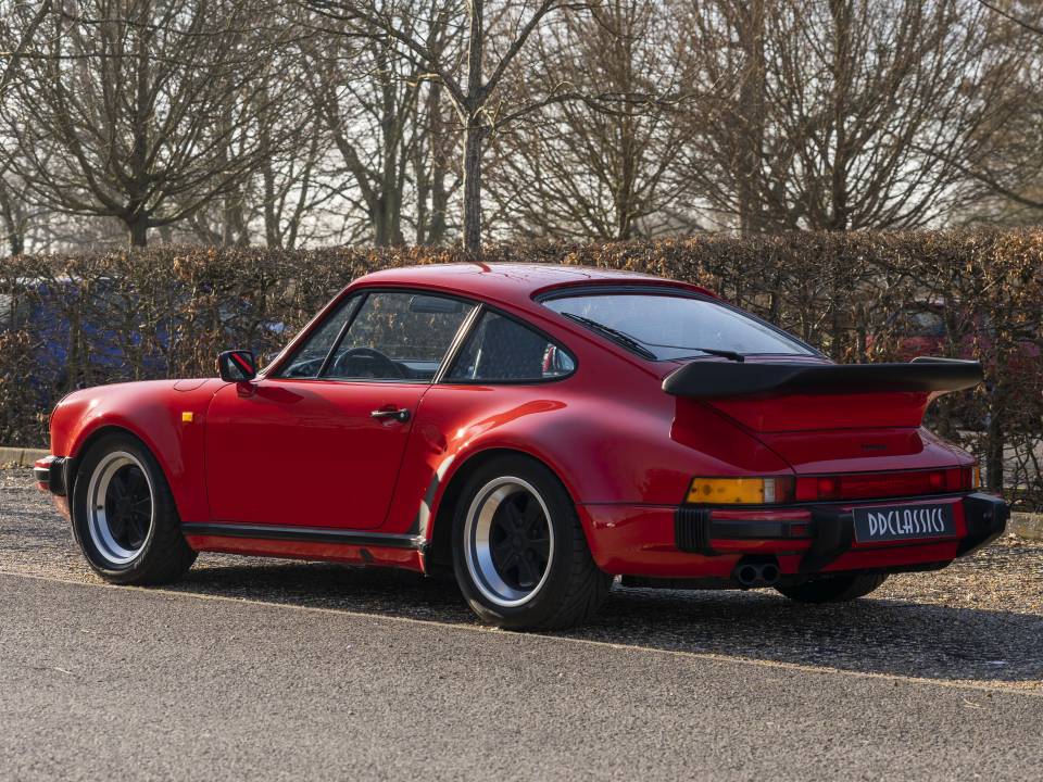 Bild 4/30 von Porsche 911 Turbo 3.3 (1988)