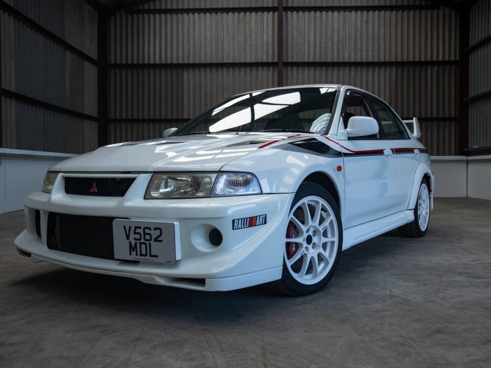 Image 19/50 de Mitsubishi Lancer Evolution VI (2000)