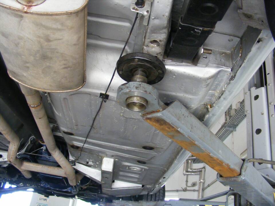 Image 38/46 of Ford Mustang 289 (1968)