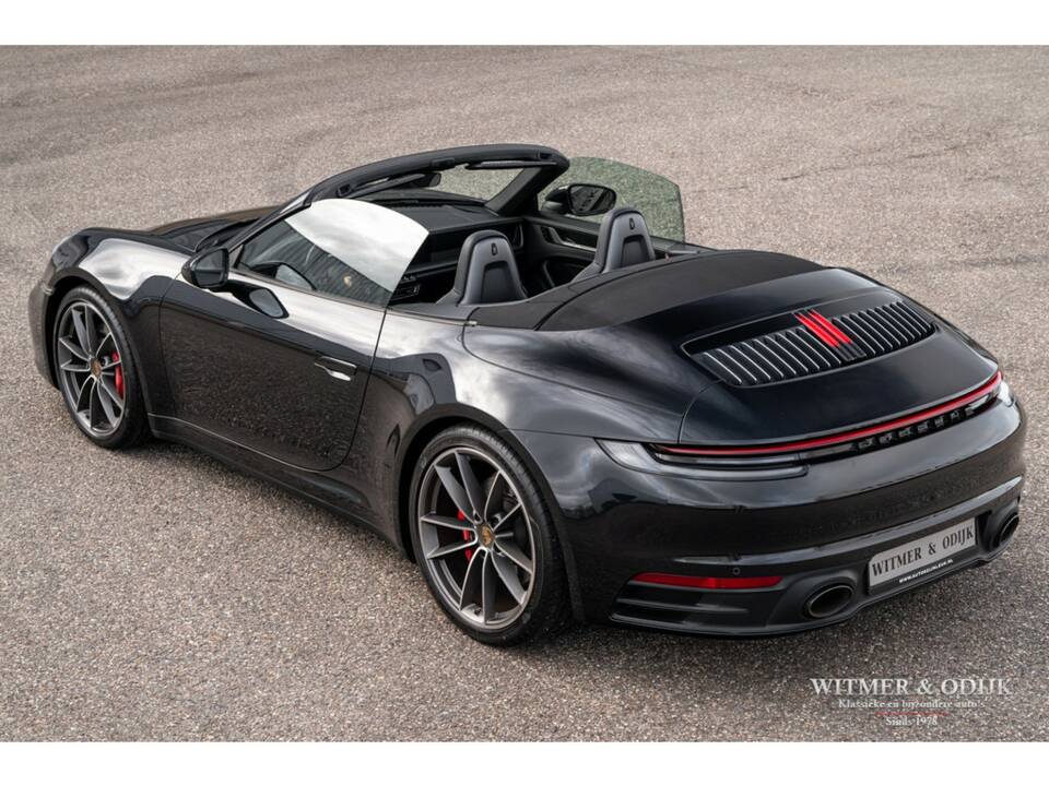 Image 9/39 de Porsche 911 Carrera 4S (2019)
