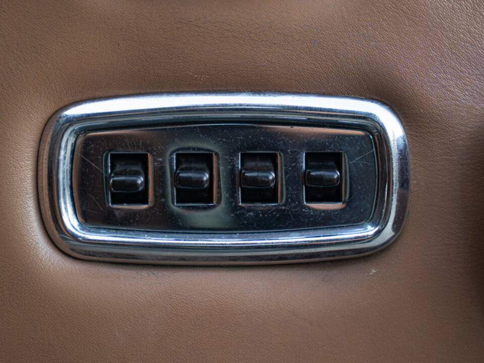 Bild 34/50 von Bentley Eight (1980)