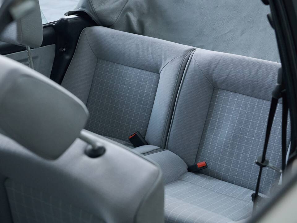 Image 50/50 of Volkswagen Golf Mk I Convertible 1.8 (1989)