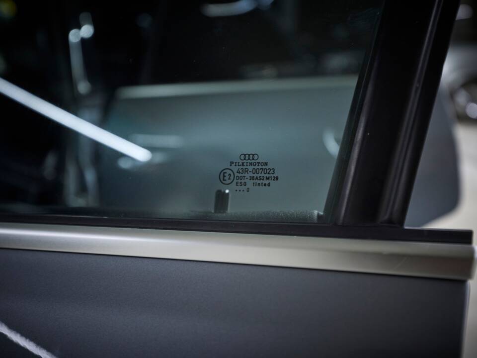 Imagen 53/100 de Audi RS4 Avant (2001)