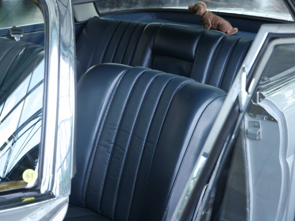 Afbeelding 21/50 van Mercedes-Benz 280 SE (1968)