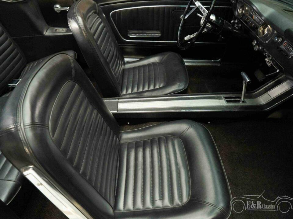 Image 14/19 of Ford Mustang 200 (1965)