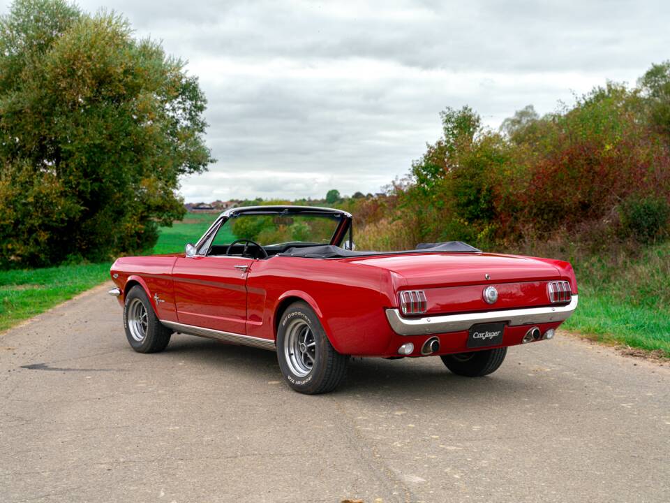 Image 2/20 of Ford Mustang 289 (1966)