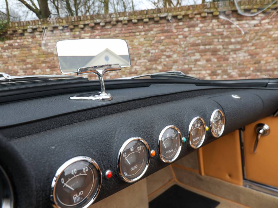 Bild 41/50 von Ferrari 250 GT Cabriolet Pininfarina (1959)