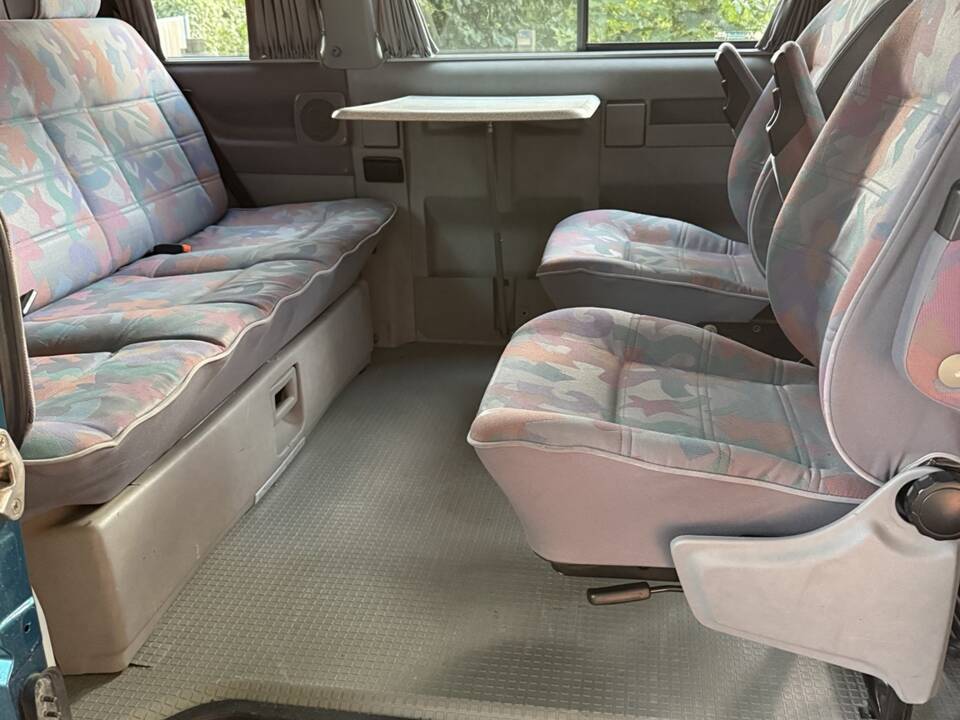 Bild 5/12 von Volkswagen T4 Multivan 2.0 (1994)