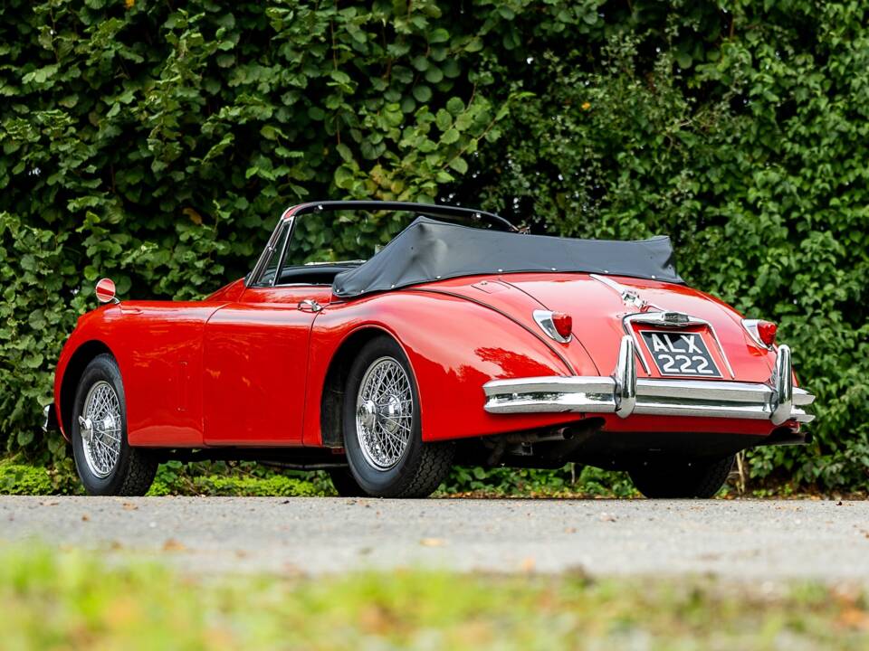 Afbeelding 4/50 van Jaguar XK 150 DHC (1959)