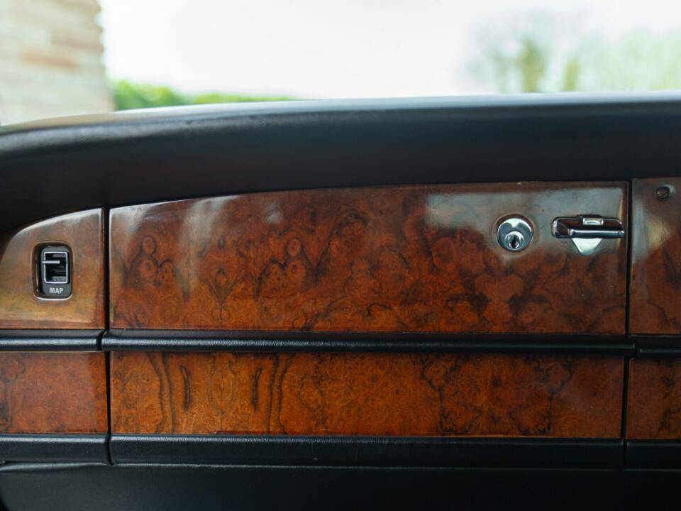 Bild 38/50 von Bentley Mulsanne SWB (1980)