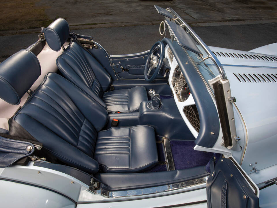 Image 6/13 de Morgan Roadster V6 (2013)