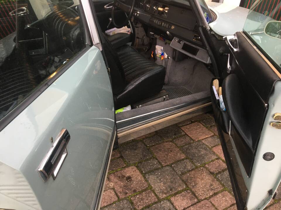 Bild 21/80 von Citroën DS 21 Pallas (1973)