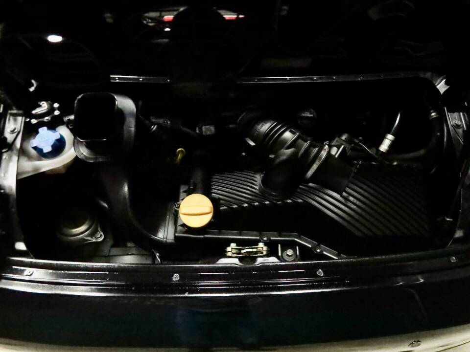 Image 4/50 de Porsche 911 Carrera (1999)