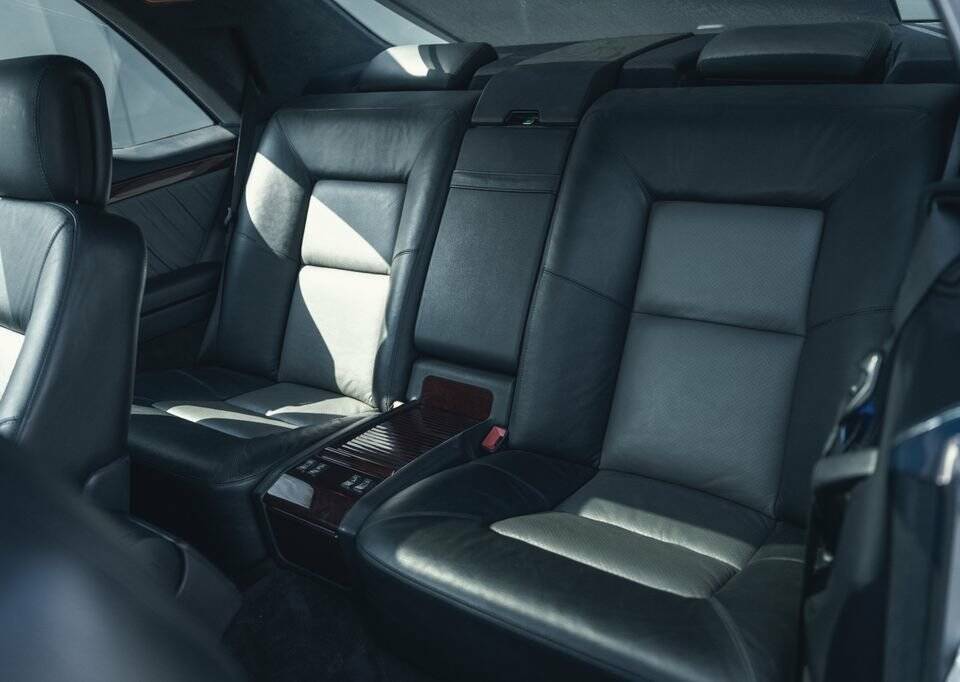 Bild 11/15 von Mercedes-Benz S 600 (1997)