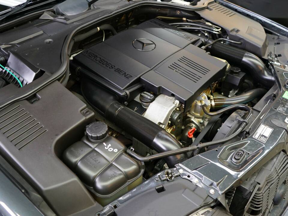Bild 30/36 von Mercedes-Benz S 500 (1996)