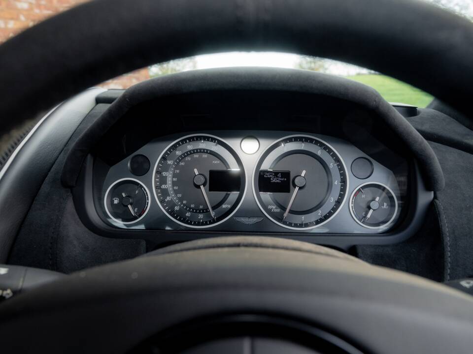 Bild 70/77 von Aston Martin V12 Vantage AMR (2018)